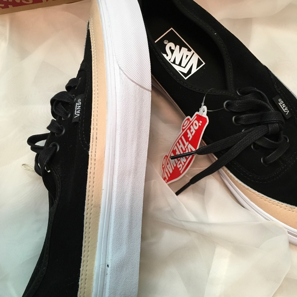 Vans 👟 - Picture 2 of 6